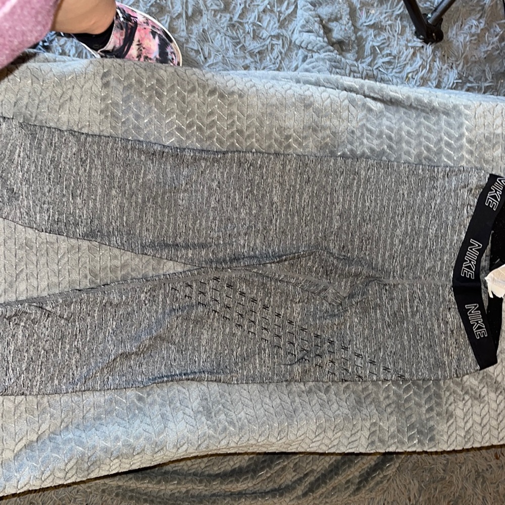 Nike capri leggings